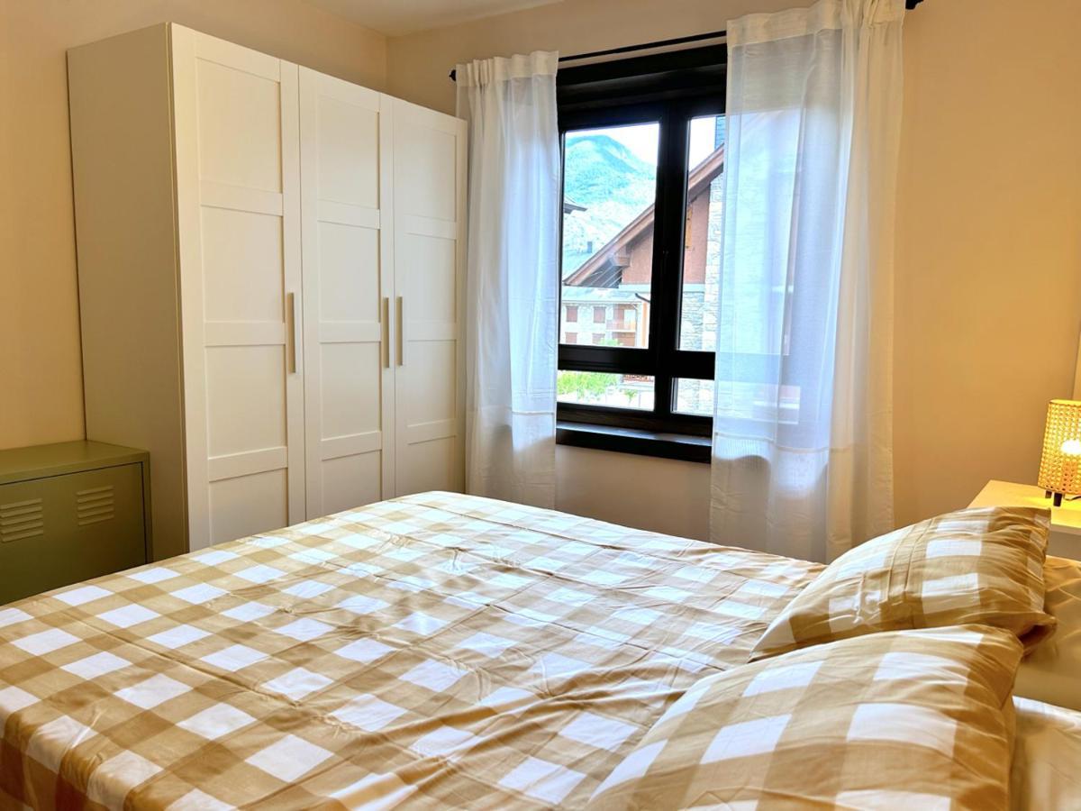 Apartament Encantador I Centric Amb Llar De Foc By Rural D'Aneu Esterri D'Aneu Bagian luar foto